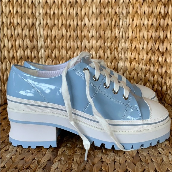 NIB 💙 Sugar Thrillz Patent Platform Sneakers - Picture 6 of 8